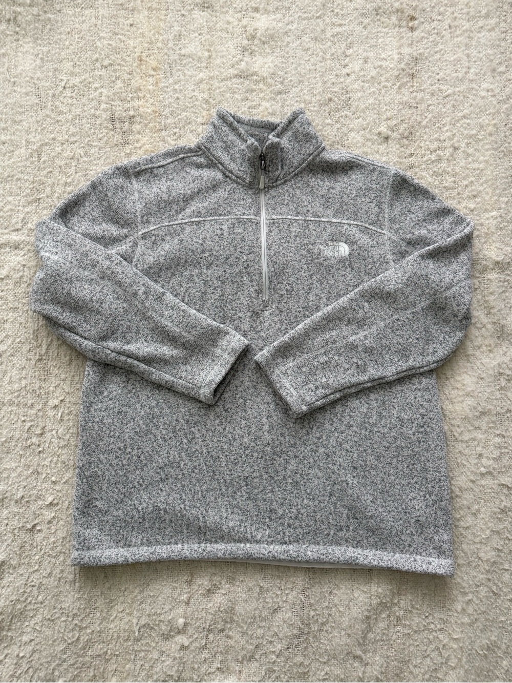 The North Face Men's Gray Half-Zip Fleece Pullover